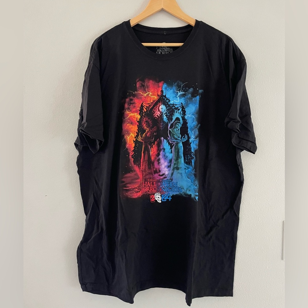 Mens Universal Black Graphic Halloween Horror Nights Tee